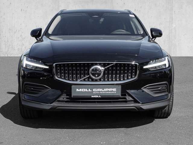 Volvo  B4 AWD Plus Sthz. LED