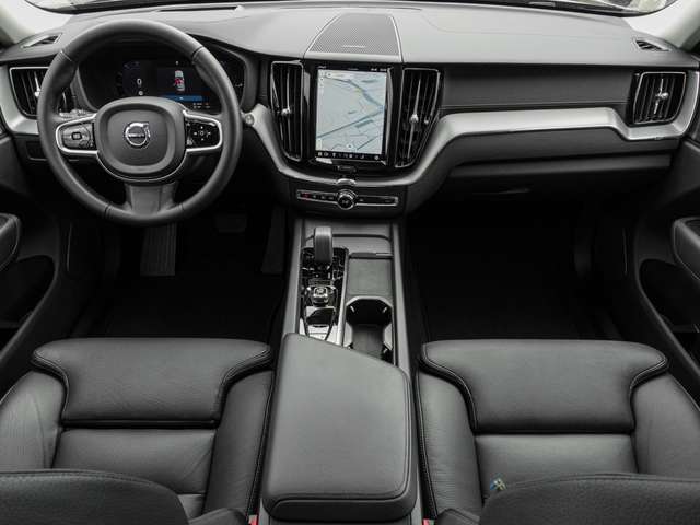 Volvo  T8 AWD Ultra Dark MATRIX ACC AUT EL. HECK LM