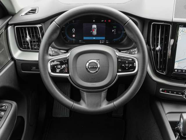 Volvo  T8 AWD Ultra Dark MATRIX ACC AUT EL. HECK LM