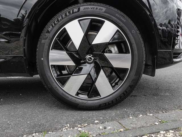 Volvo  T8 AWD Ultra Dark MATRIX ACC AUT EL. HECK LM