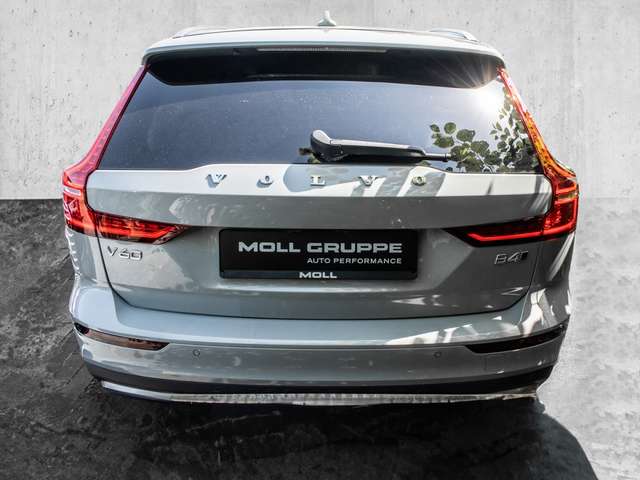Volvo  B4 (Diesel) AWD Plus LED 360Grad