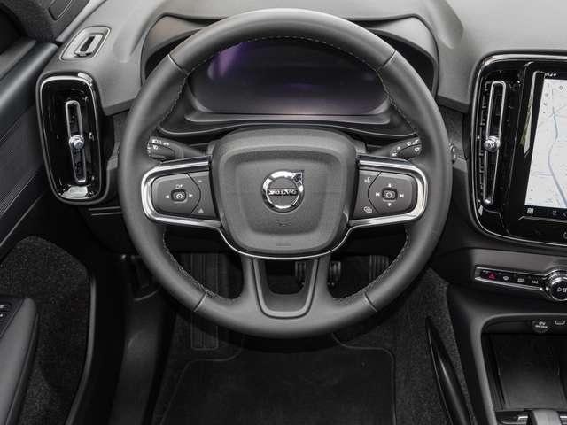 Volvo  RWD Plus Dark MATRIX ACC AUT EL. HECK KAM LM