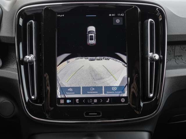 Volvo  RWD Plus Dark MATRIX ACC AUT EL. HECK KAM LM