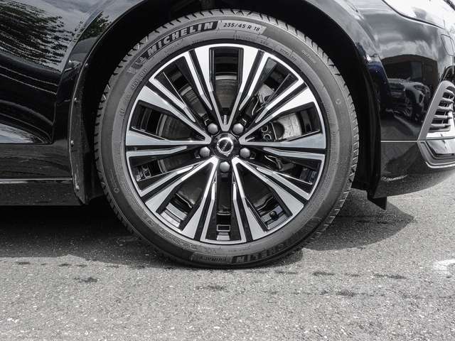 Volvo  T6 Twin Engine AWD Plus Bright Plug-In