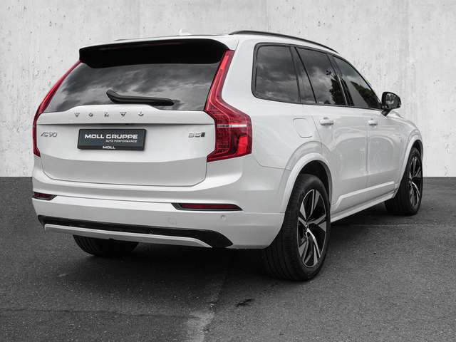 Volvo  B5 AWD R-Design Pano 360Grad ACC