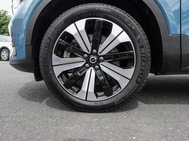 Volvo  T4 2WD Ultimate Bright Plug-In