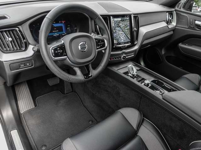 Volvo  T8 Twin Engine AWD R Design Plug-In Pano Sthz. LED