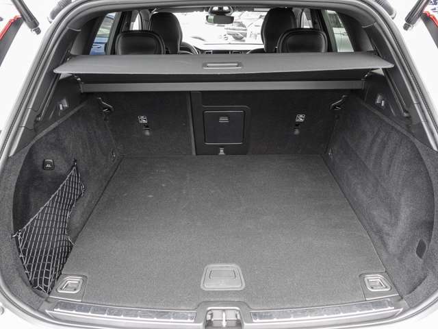 Volvo  T8 Twin Engine AWD R Design Plug-In Pano Sthz. LED