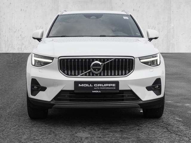 Volvo  T4 2WD Core Plug-In Recharge AHK LED 360Grad