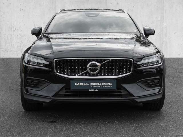 Volvo  B4 AWD Plus LED 4xShz.