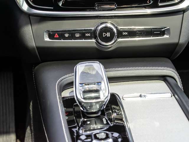 Volvo  B5 AWD Ultimate Pano LED