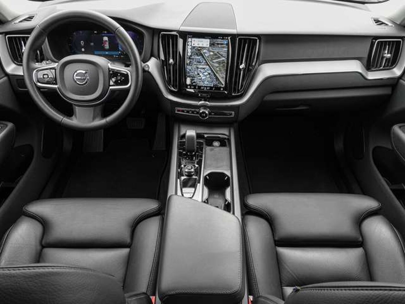 Volvo  B4 2WD Plus Dark SHZ AUT EL. HECK FLA KAM