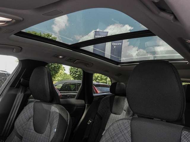 Volvo  T6 AWD Inscription Expr. Plug-In Szhz. Pano LED