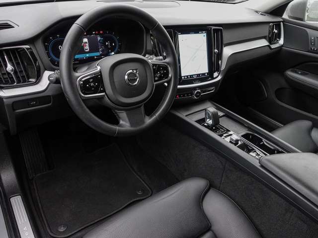 Volvo  B4 AWD Plus 4xSHZ LED Kamera