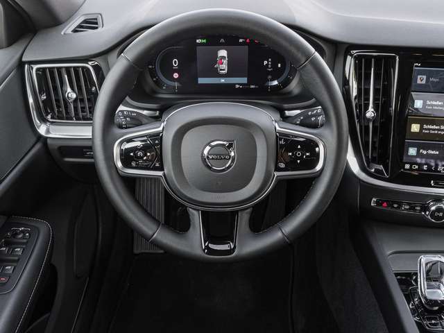 Volvo  B4 AWD Plus Plus AWD 4xSHZ ACC