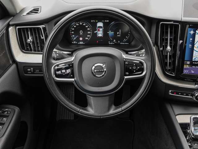 Volvo  XC 60 T6 AWD Inscription Plug-In  Recharge Head UP