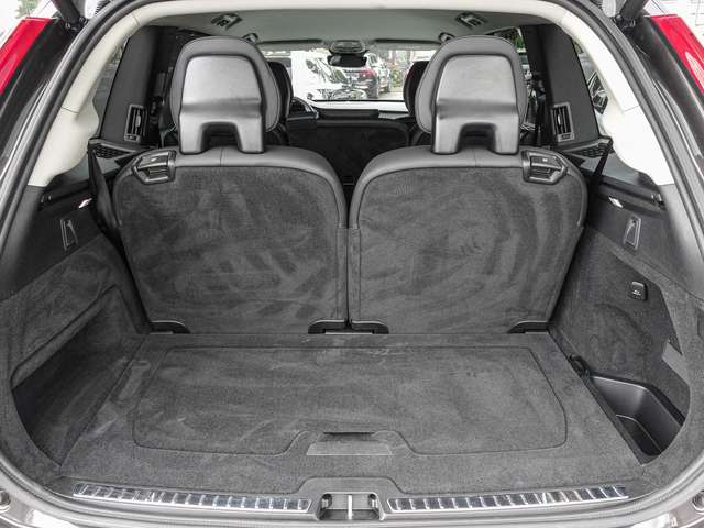 Volvo  T8 AWD Plus Bright 4xSHZ ACC AUT DYNLICHT