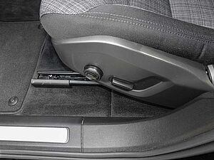 Volvo  T6 AWD Essential Plug-In Pano Sthz. LED