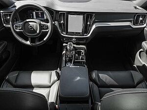 Volvo  T8 Twin Engine AWD Ultimate Dark Plug-In Head UP A