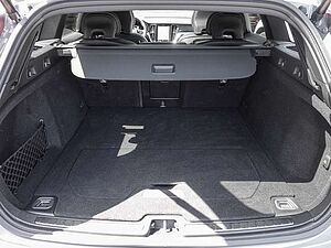 Volvo  T8 Twin Engine AWD Ultimate Dark Plug-In Head UP A