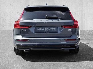 Volvo  T8 Twin Engine AWD Ultimate Dark Plug-In Head UP A