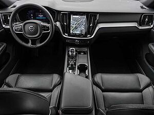 Volvo  B4 AWD Plus ACC Harman/Kardon