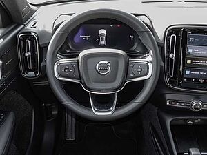 Volvo  P8 Pure Electric 2WD Ultimate Pano 360Grad