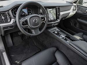 Volvo  B4 AWD Plus Sthz. LED