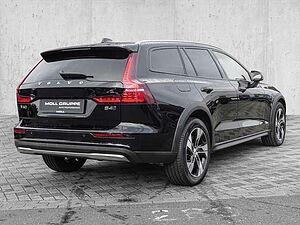 Volvo  B4 AWD Plus MATRIX  Sthz.