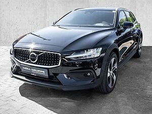 Volvo  B4 AWD Plus ACC LED