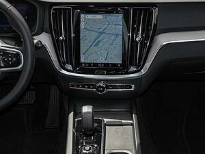 Volvo  B4 AWD Plus ACC LED