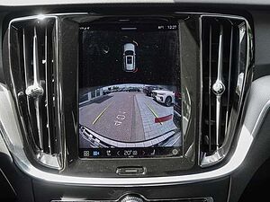 Volvo  B4 AWD Plus ACC LED