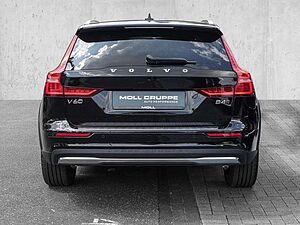 Volvo  B4 AWD Plus ACC LED