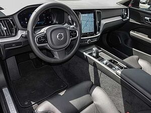 Volvo  B4 AWD Plus ACC LED