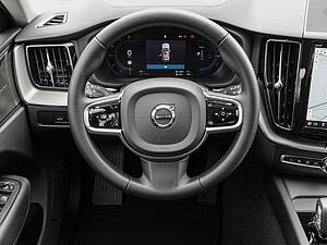 Volvo  T8 AWD Ultra Dark MATRIX ACC AUT EL. HECK LM