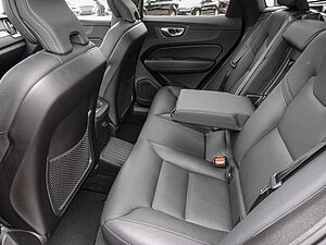 Volvo  T8 AWD Ultra Dark MATRIX ACC AUT EL. HECK LM