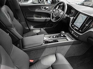 Volvo  T8 AWD Ultra Dark MATRIX ACC AUT EL. HECK LM