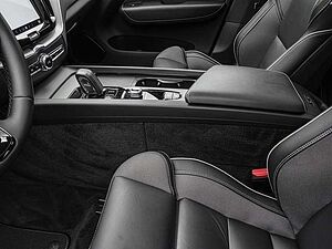 Volvo  T6 Twin Engine AWD R Design Plug