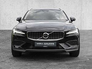 Volvo  B4 AWD Plus ACC LED