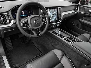 Volvo  B4 AWD Plus MATRIX  Harman/Kardon