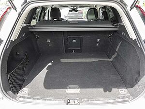 Volvo  T8 Twin Engine AWD R Design Plug-In ACC LED 360Gra