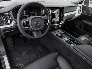 Volvo  B4 AWD Plus ACC LED