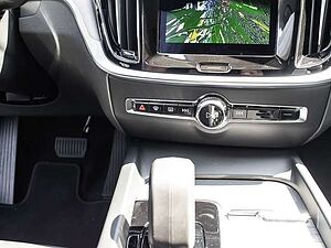 Volvo  B4 (Diesel) AWD Plus LED 360Grad