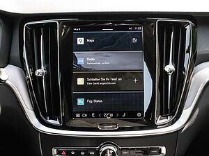 Volvo  B4 (Diesel) AWD Plus LED 360Grad