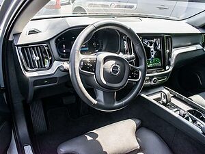 Volvo  B4 (Diesel) AWD Plus LED 360Grad