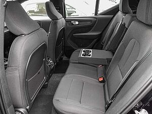 Volvo  RWD Plus Dark MATRIX ACC AUT EL. HECK KAM LM
