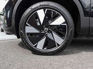 Volvo  RWD Plus Dark MATRIX ACC AUT EL. HECK KAM LM