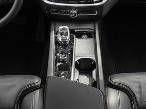 Volvo  B5 AWD Ultimate Dark Sthz. Head UP Schiebedach