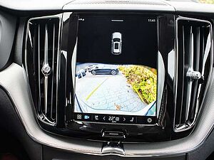 Volvo  B4 AWD Plus Dark MATRIX ACC AUT EL. HECK LM
