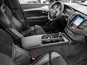 Volvo  B5 AWD R-Design Pano 360Grad ACC